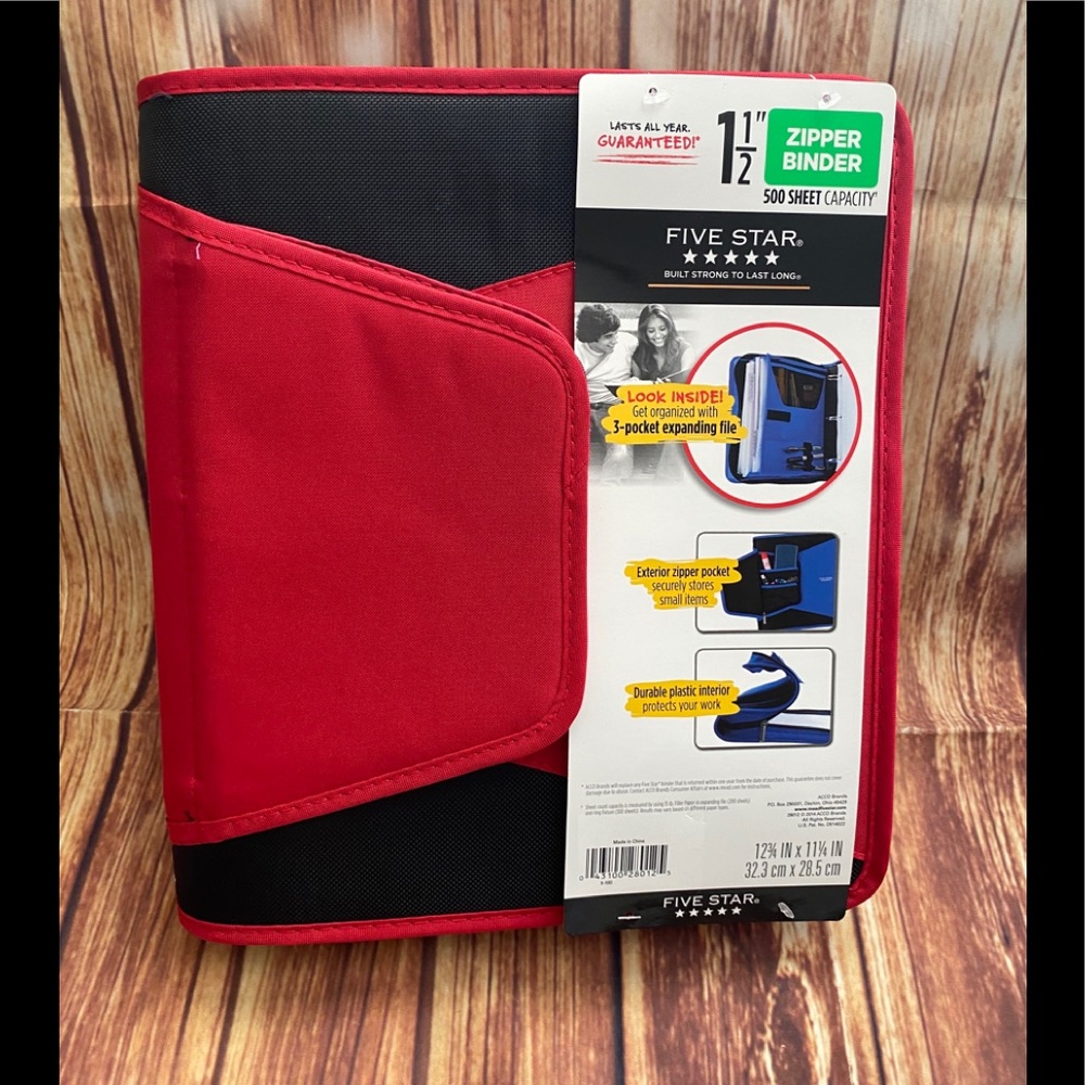 Five Star Red 1 1/2” Zipper Binder 500 Sheets